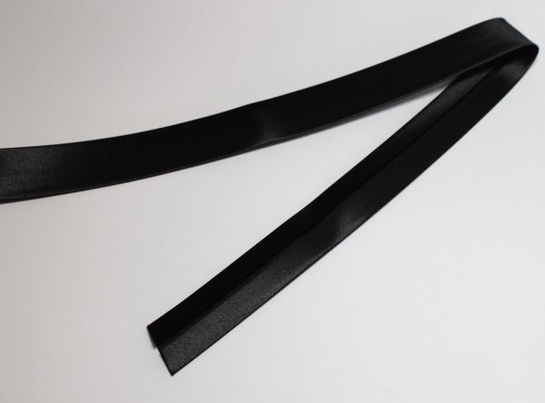 Banda bias Duchesse, neagra, 40/20 mm