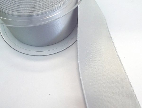 Panglica satin, pearl, 50 mm, 3 m