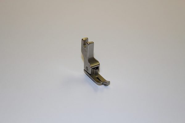 Piciorus compensator ingust dreapta