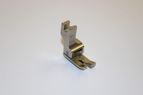 Piciorus compensator dreapta