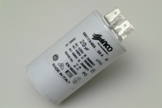 Condensator 10 microfarazi