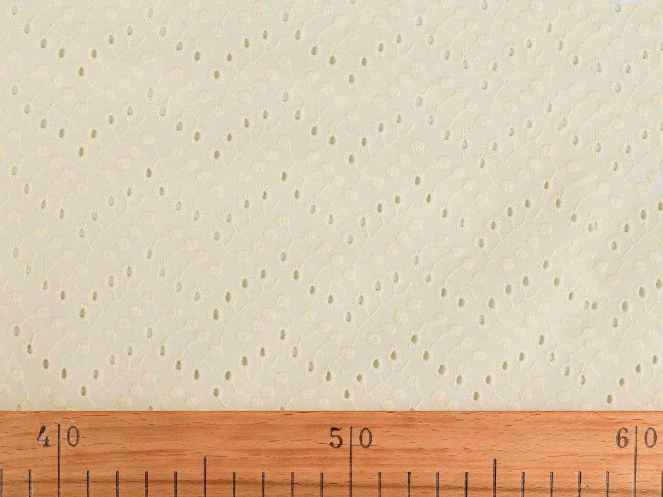 Dantela de bumbac cu broderie Madeira
