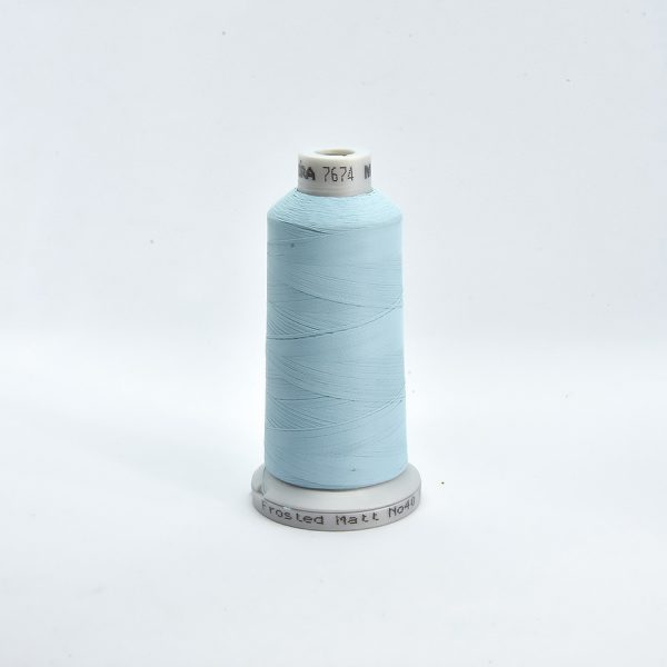 Ata de brodat mata Frosted Madeira 7674, finetea 40, con  1000 metri