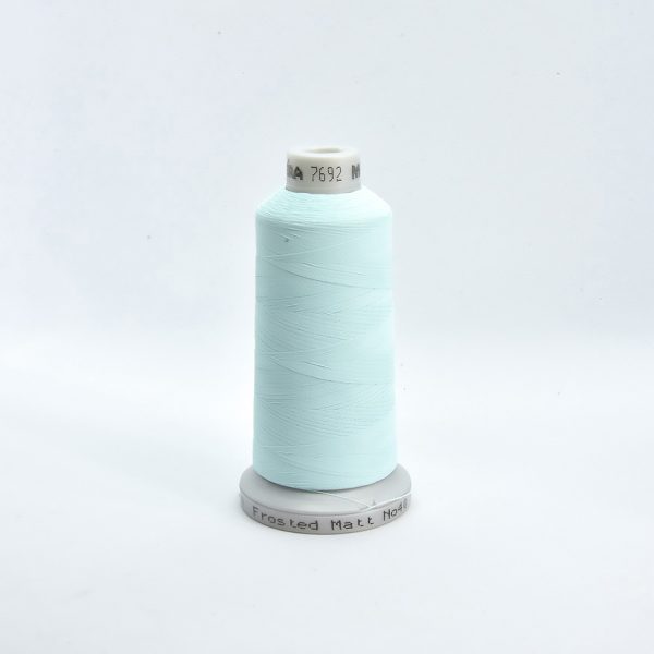 Ata de brodat mata Frosted Madeira 7692, finetea 40, con  1000 metri