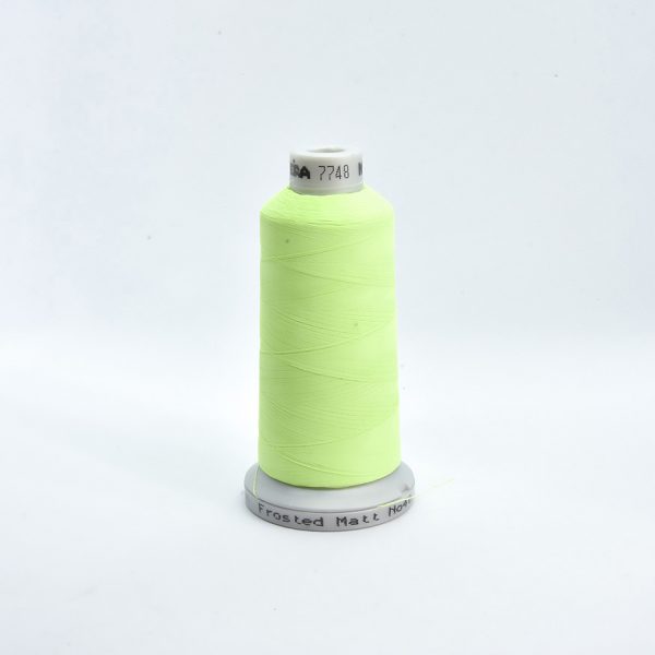 Ata de brodat mata Frosted Madeira 7748, finetea 40, con  1000 metri