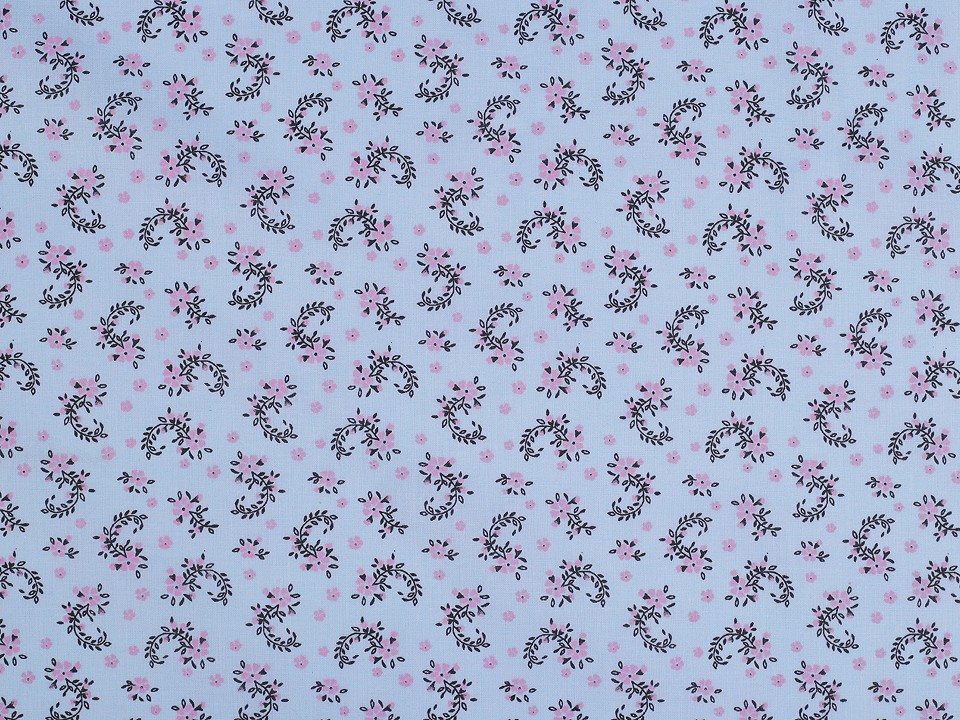 Tesatura de bumbac imprimat cu motiv floral