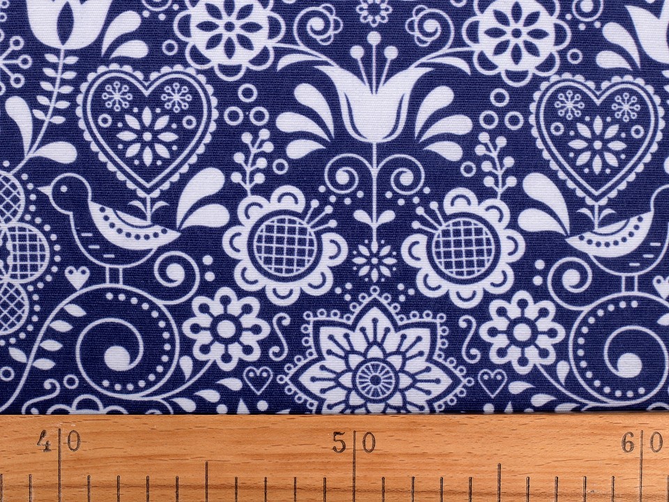 Material decorativ cu motiv folcloric 380983