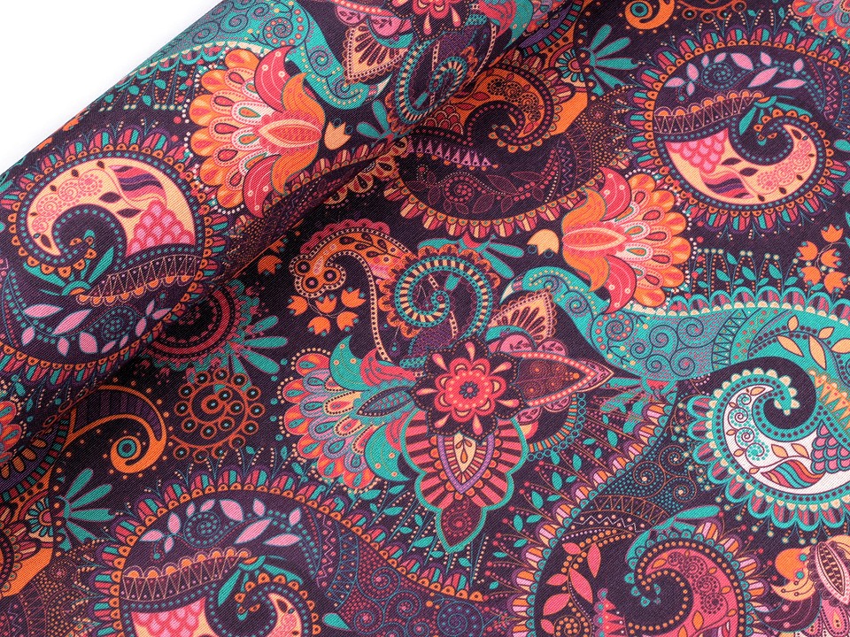 Material decorativ cu motiv Paisley