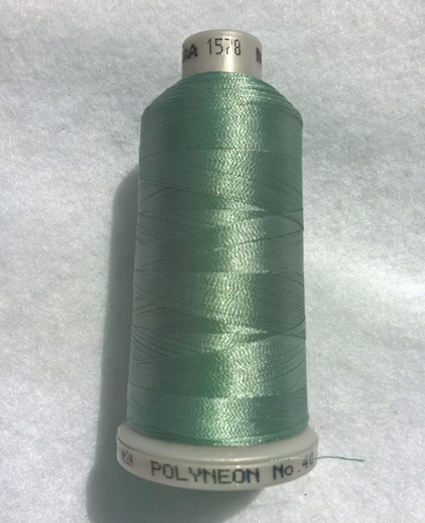 Ata de brodat polyneon Faded Jade, finetea 40, con 1000 metri