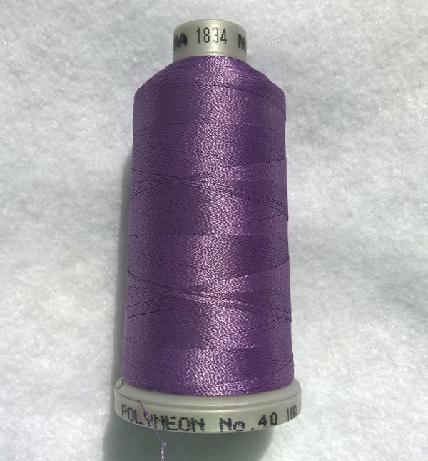 Ata de brodat polyneon Amethyst, finetea 40, con 1000 metri