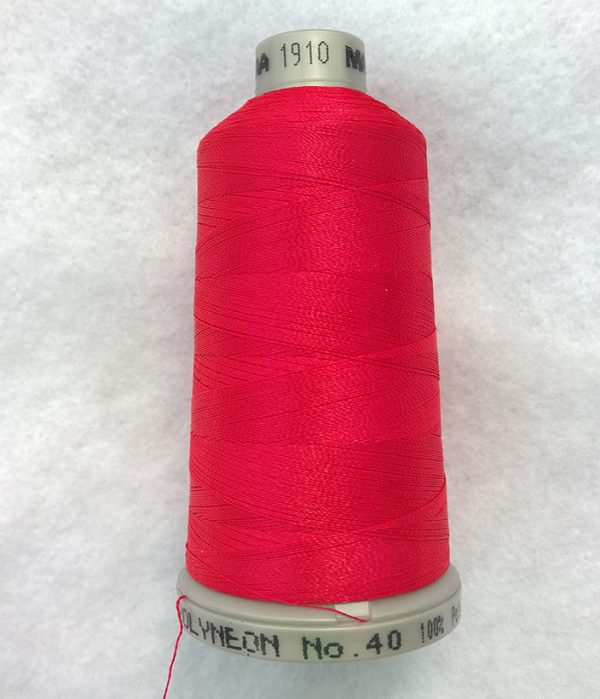 Ata de brodat polyneon Electric Magenta, finetea 40, con 1000 metri