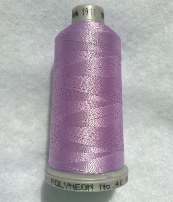 Ata de brodat polyneon Evening Mist, finetea 40, con 1000 metri