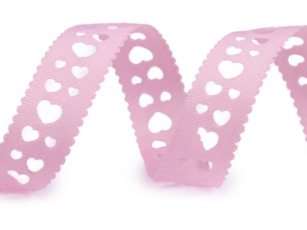 Panglică ripsată cu inimioare decupate, lățime 20 mm ST430545