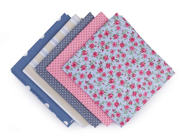 Set materiale textile pentru patchwork 48×50 cm